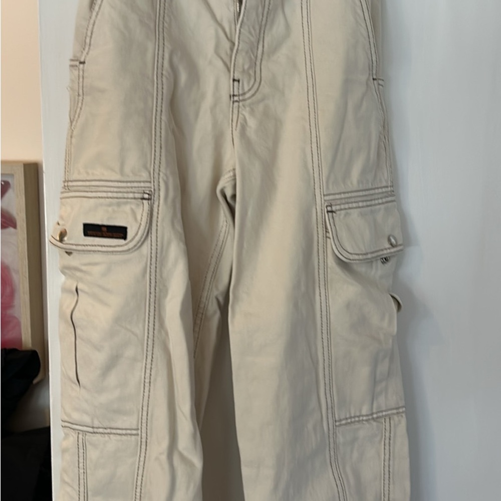 BDG Cream Cargo Pants with Sturdy Fabric and Relaxed Fit